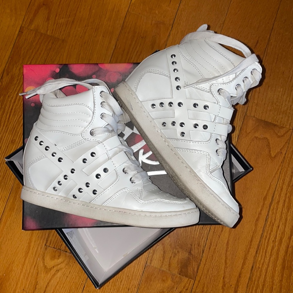 Girls wedge sneakers